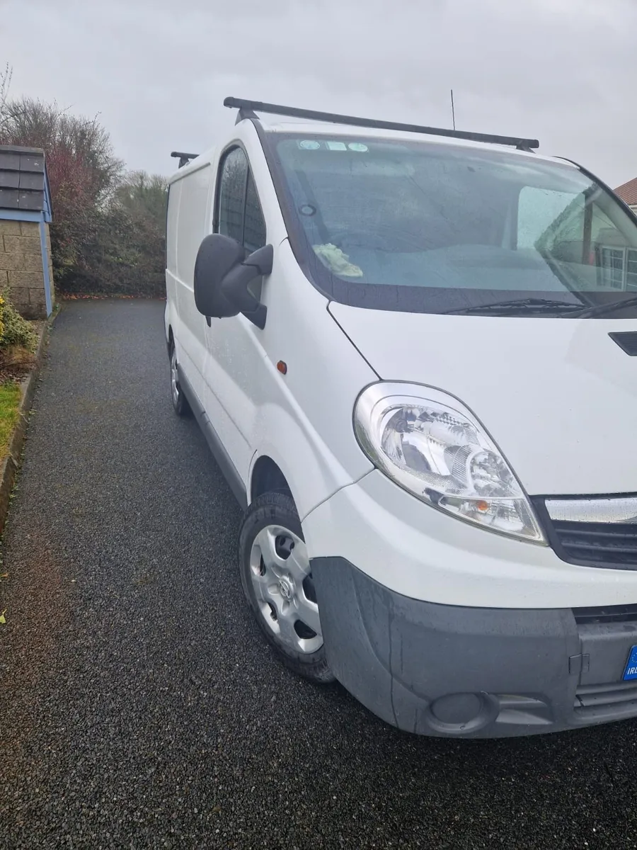 Opel Vivaro - Image 1