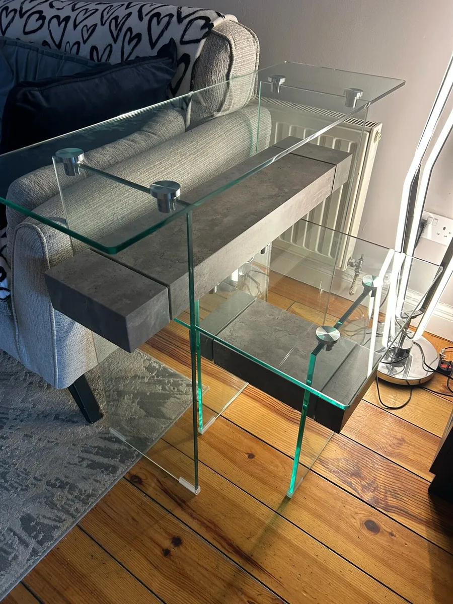 Glass table set - Image 1