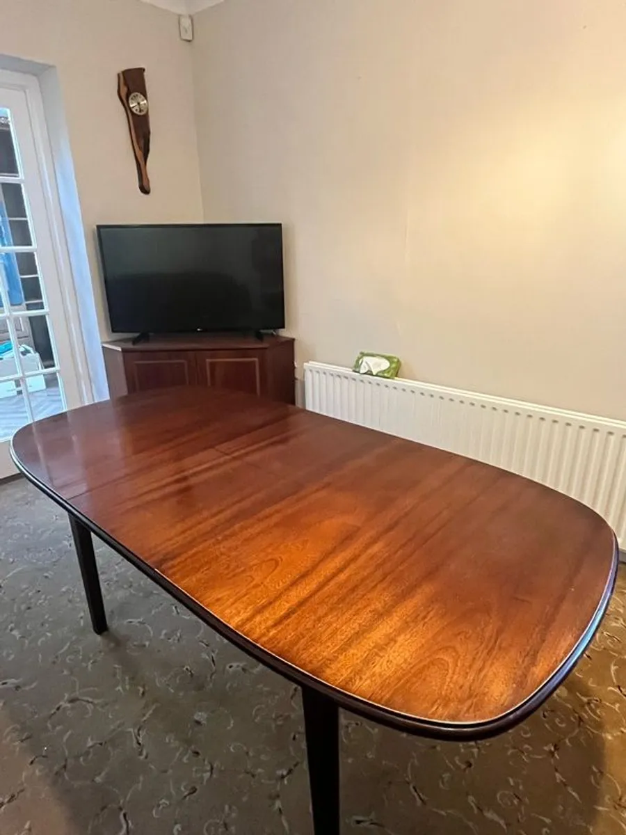 Extendable Mahogany Dining Table - Image 4