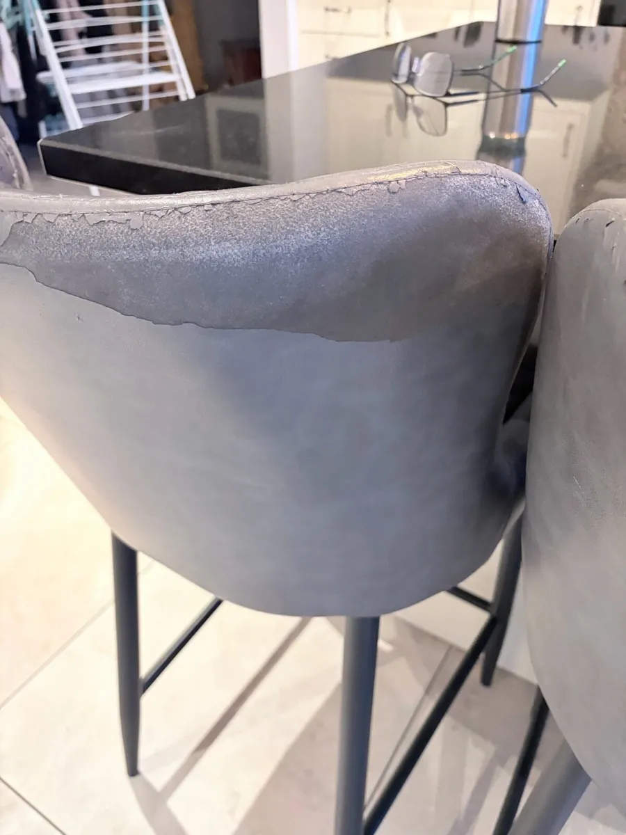 Bar stools x 4 - Image 4