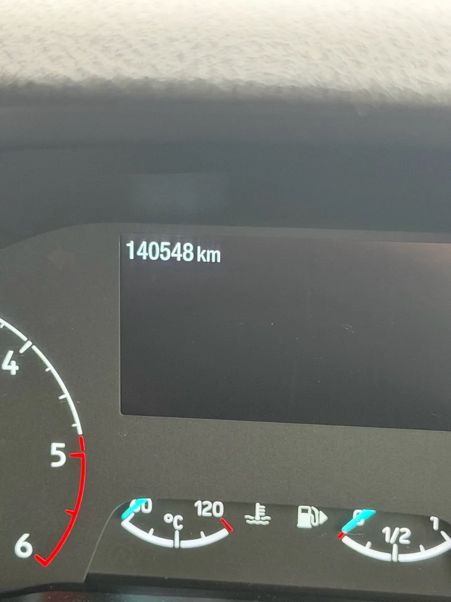 Ford transit connect SWB 1.5 120hp - Image 4