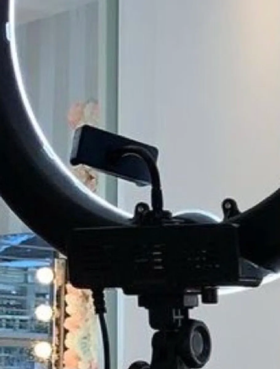 Professional ring light - Image 3