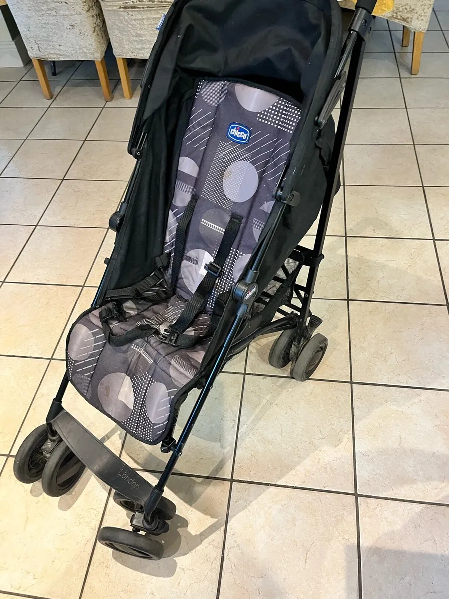 Chicco london buggy stroller with foot muff - Image 4