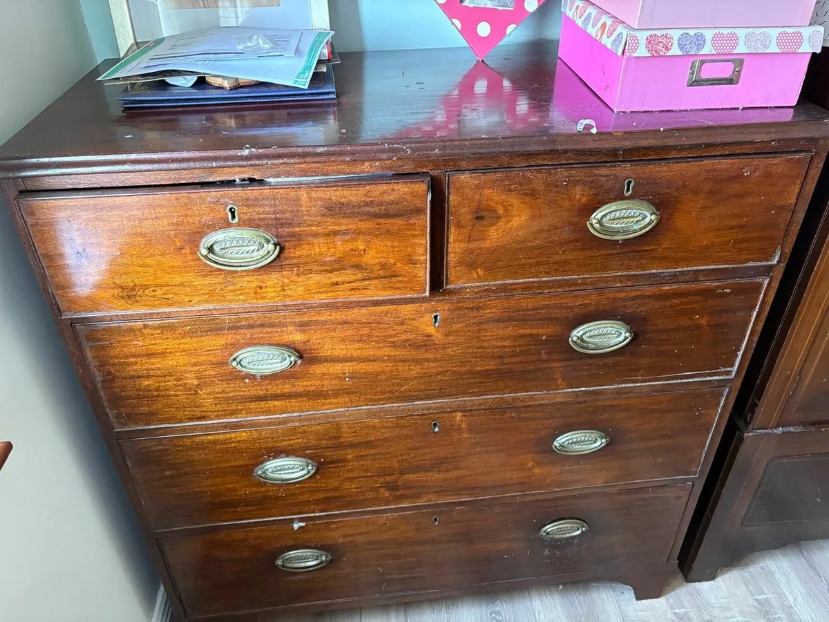 Antique Mahogany Chest of Drawers - Image 2