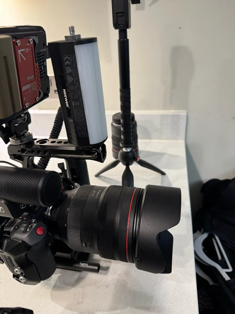 Canon camera lens rf 28-70mm f2 - Image 2