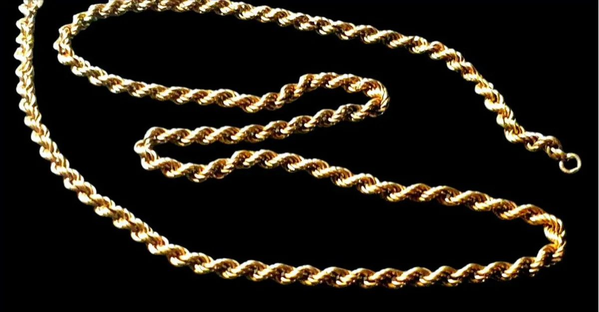 Vintage Hallmarked 9ct Gold Neckchain - Image 3