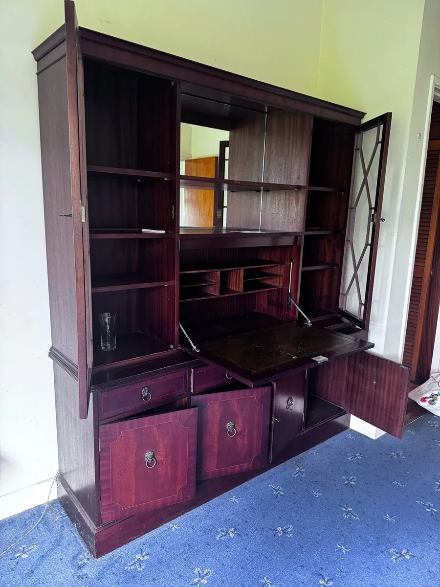 OPEN TO OFFERS - Table + 6 chairs and Dresser - Image 3
