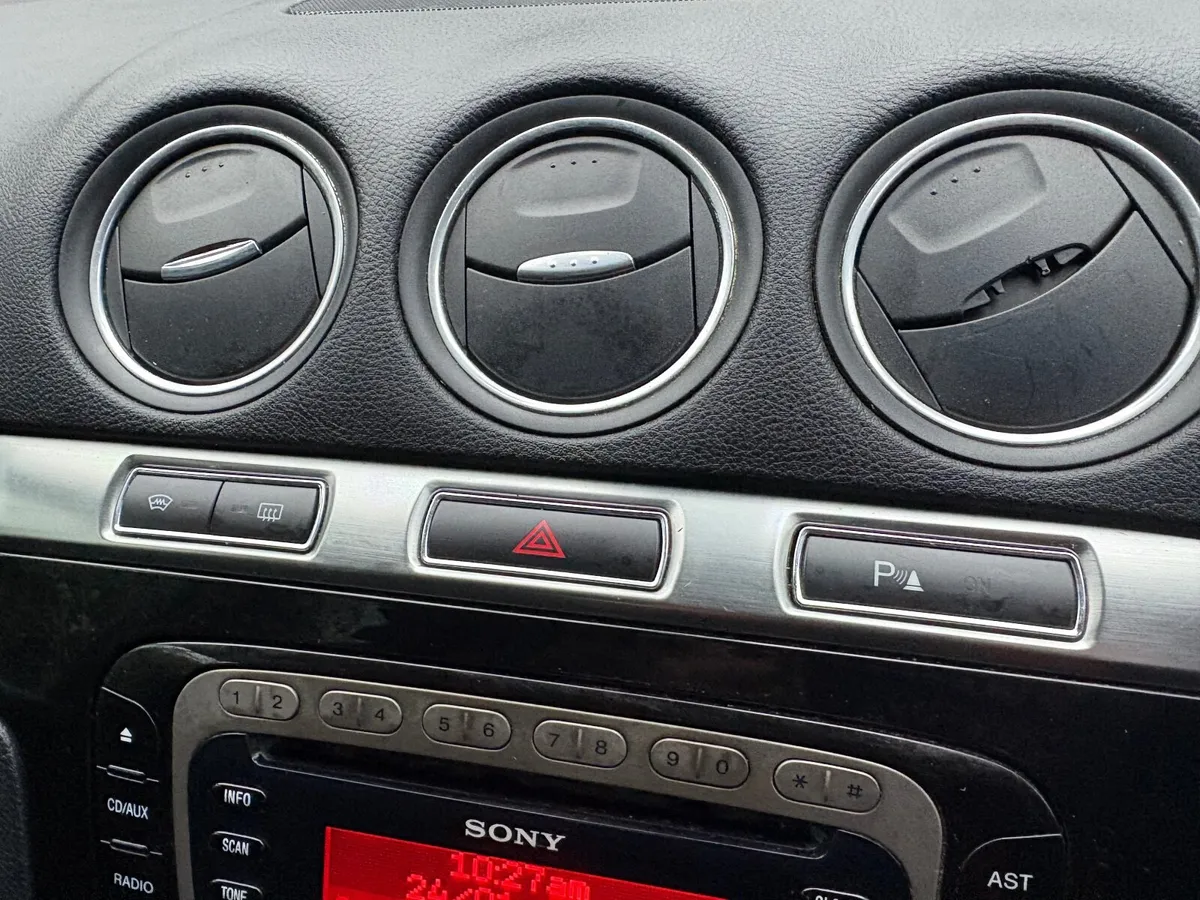 Ford galaxy 2012 2.0 TDCI Automatic - Image 3