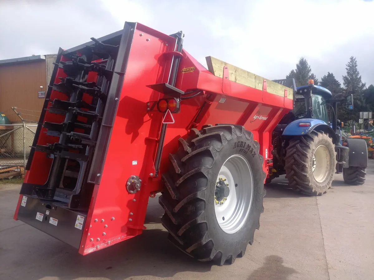 New Agrispread Equipment At Corbetts Of Mallow - Image 4