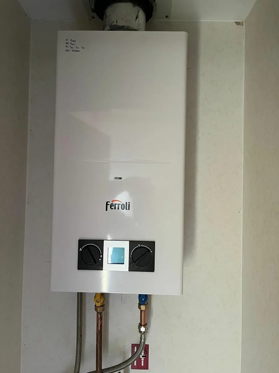 Static Mobile Home 3 Bedrooms -Free - Image 2