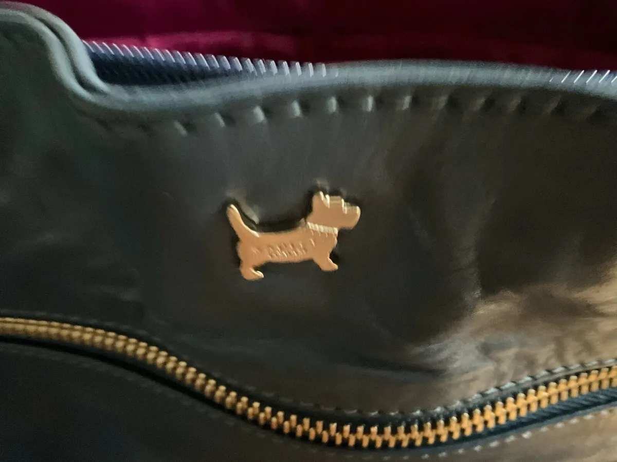 Genuine Vintage RADLEY Handbag - Image 4