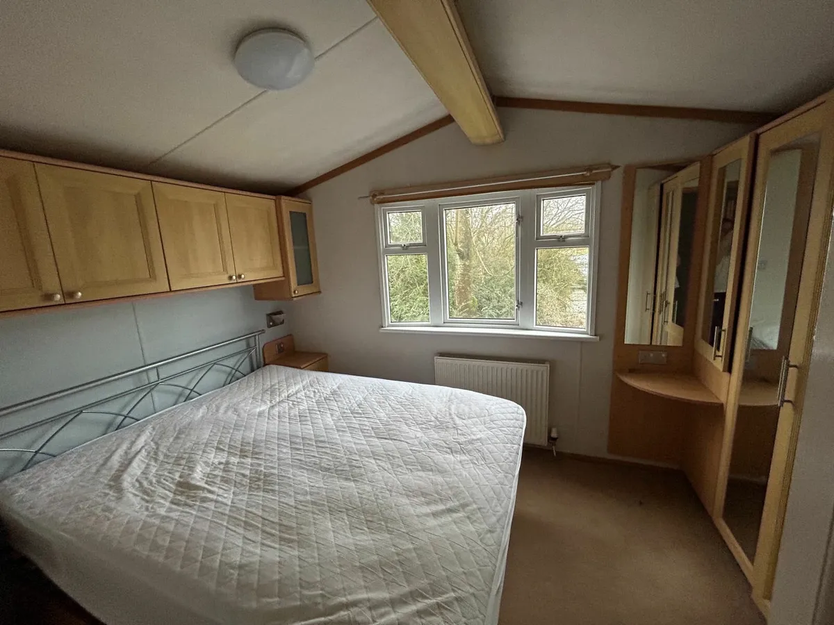 Mobile Home - Image 3