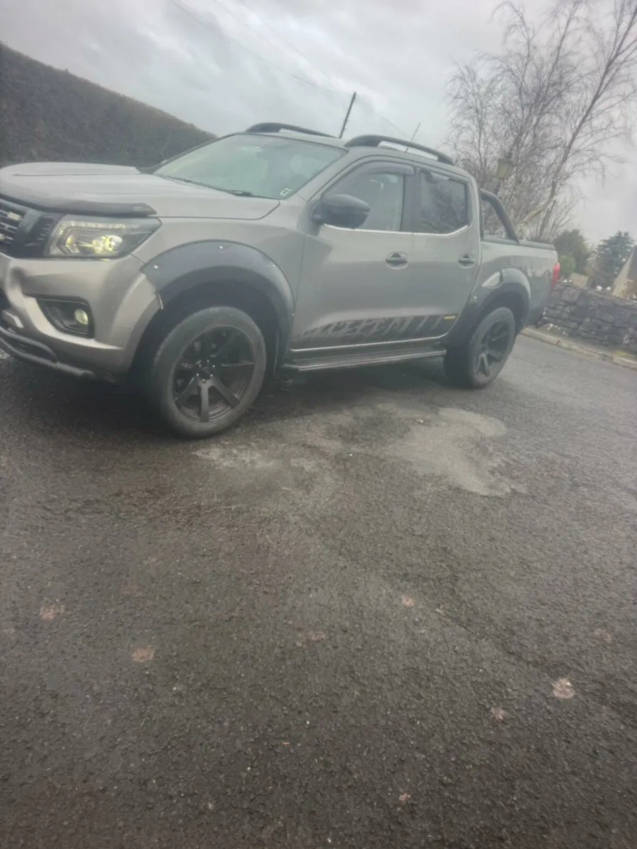 Nissan navara - Image 2