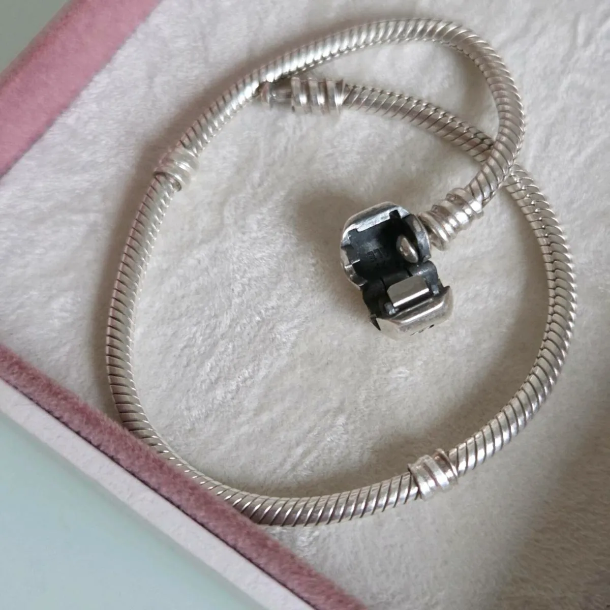 Pandora bracelet barrel clasp size 21cm - Image 1