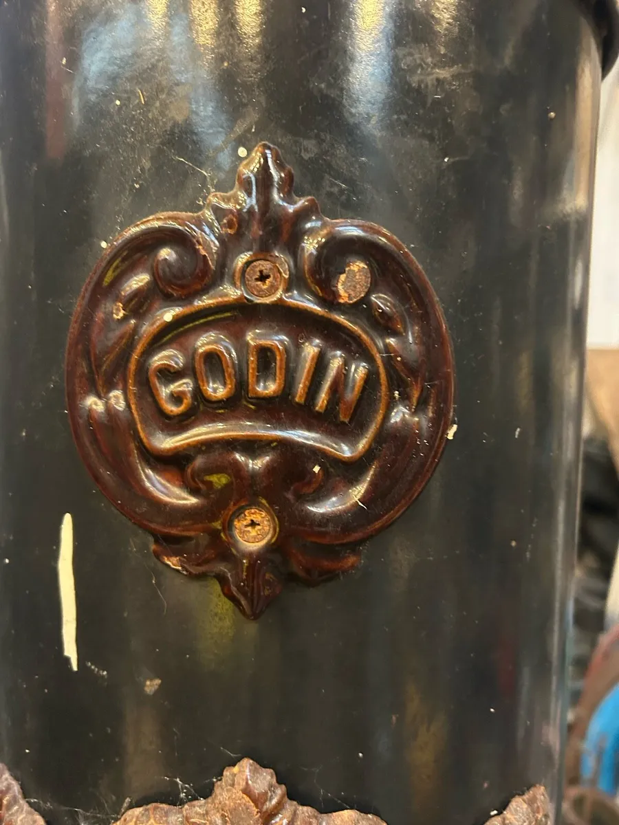 Godin Stove - Image 1
