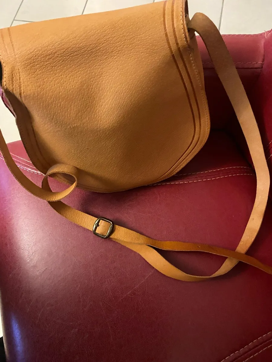 Leather Shoulder Bag - Image 4