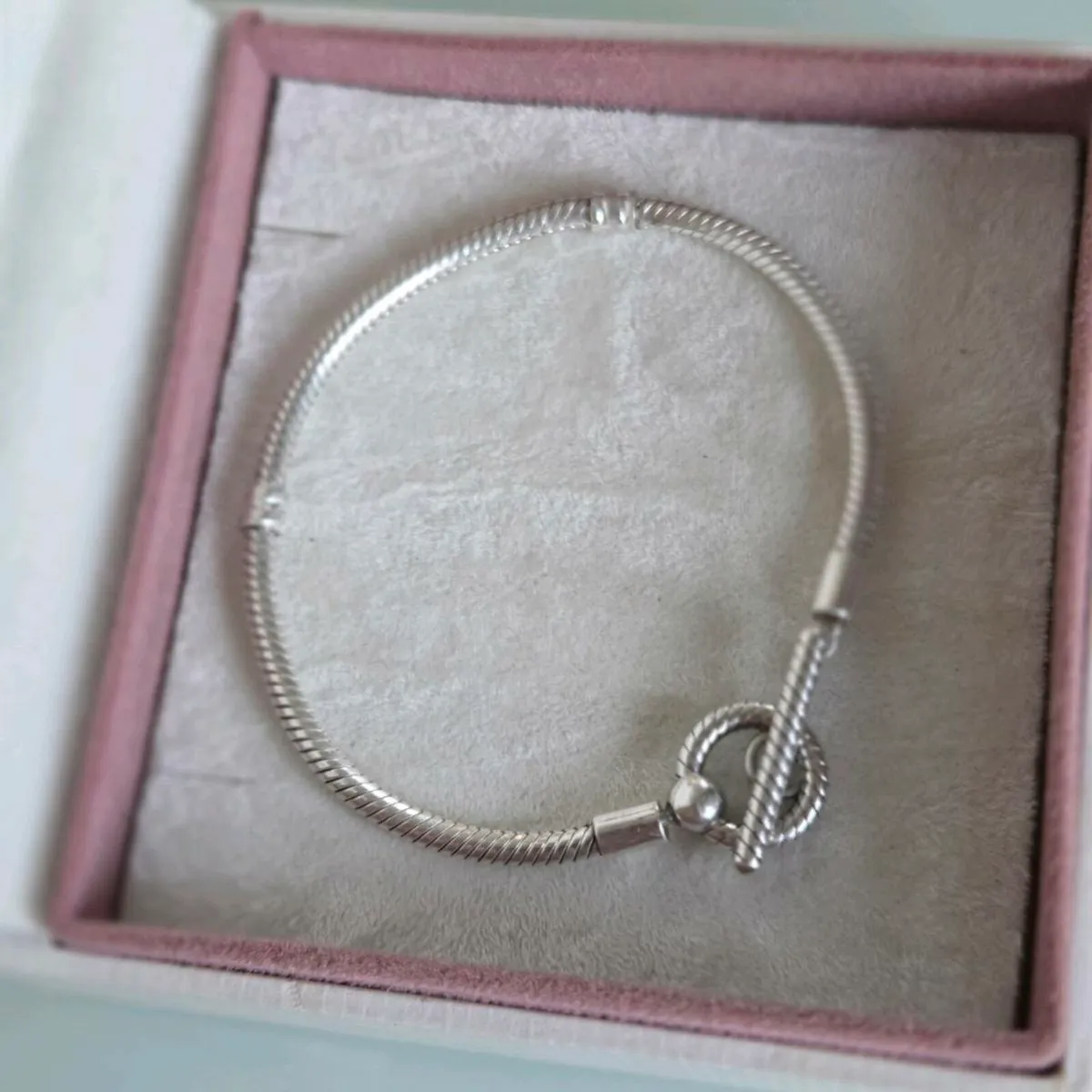 Pandora bracelet T-bar excellent condition - Image 4