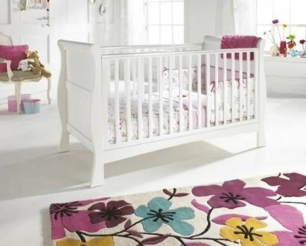 Sleigh cot bed - Image 4