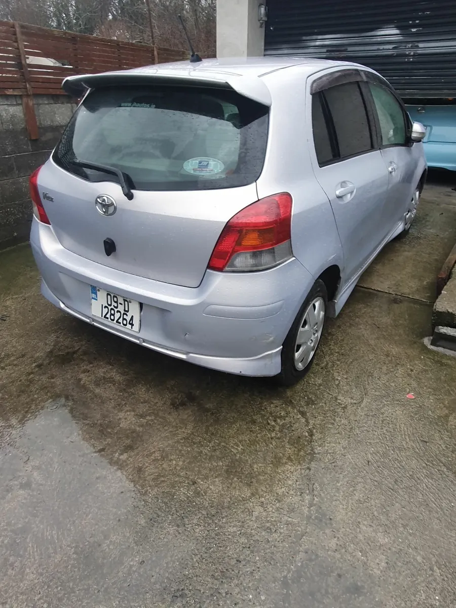 Toyota vitz automatic 1.0 nct - Image 1