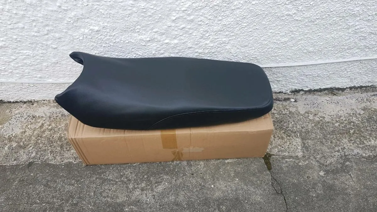 Yamaha ybr125 ybr 125 motorcycle motorbike seat - Image 2