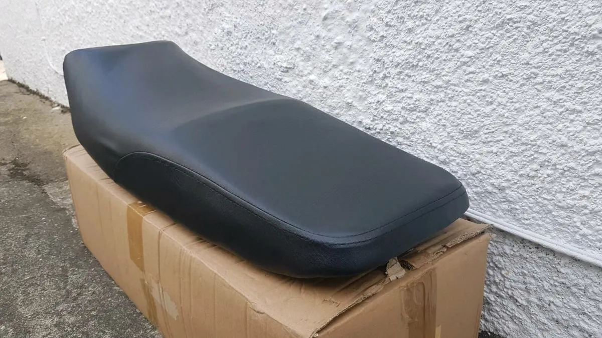 Yamaha ybr125 ybr 125 motorcycle motorbike seat - Image 3