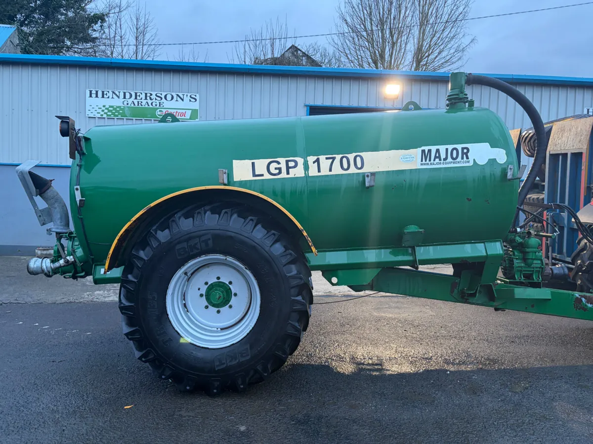 Major tanker - Image 1