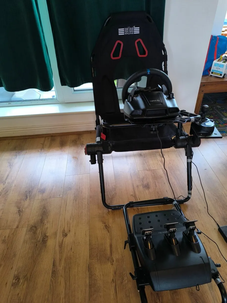 PS5 PS4 Cockpit NEW. - Image 4