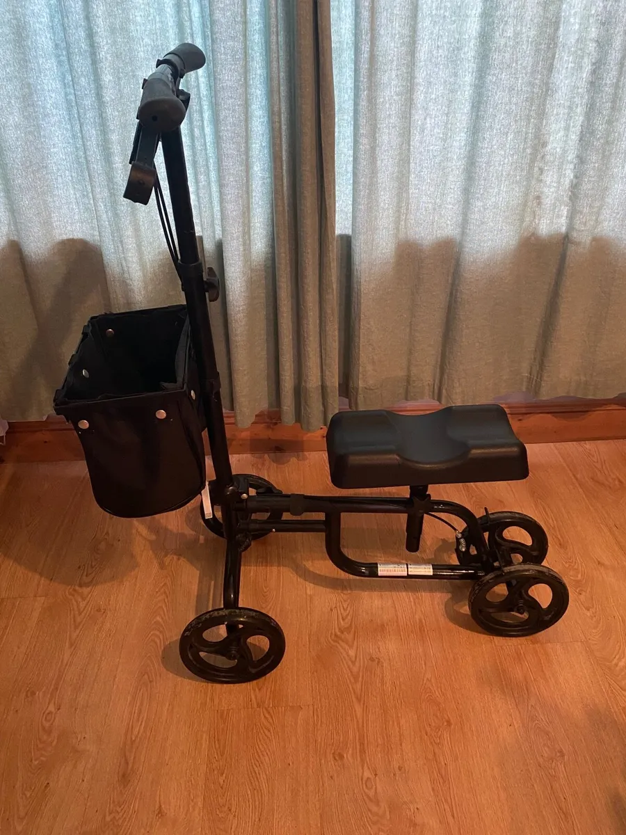 Mobility Knee Scooter & Tri-walker - Image 1