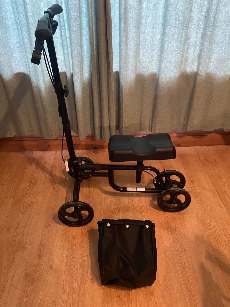 Mobility Knee Scooter & Tri-walker - Image 3