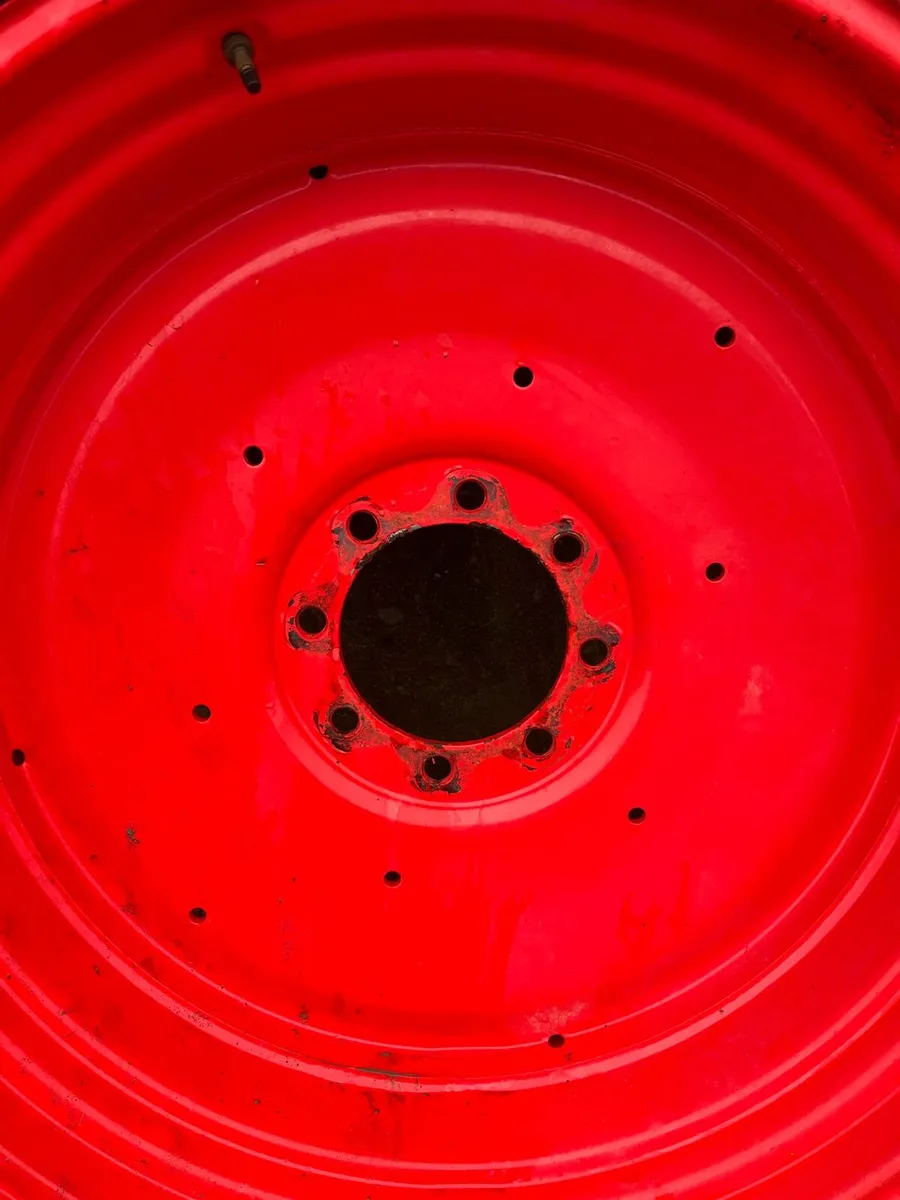 18.4 R38 Rims and Tyres - Image 4