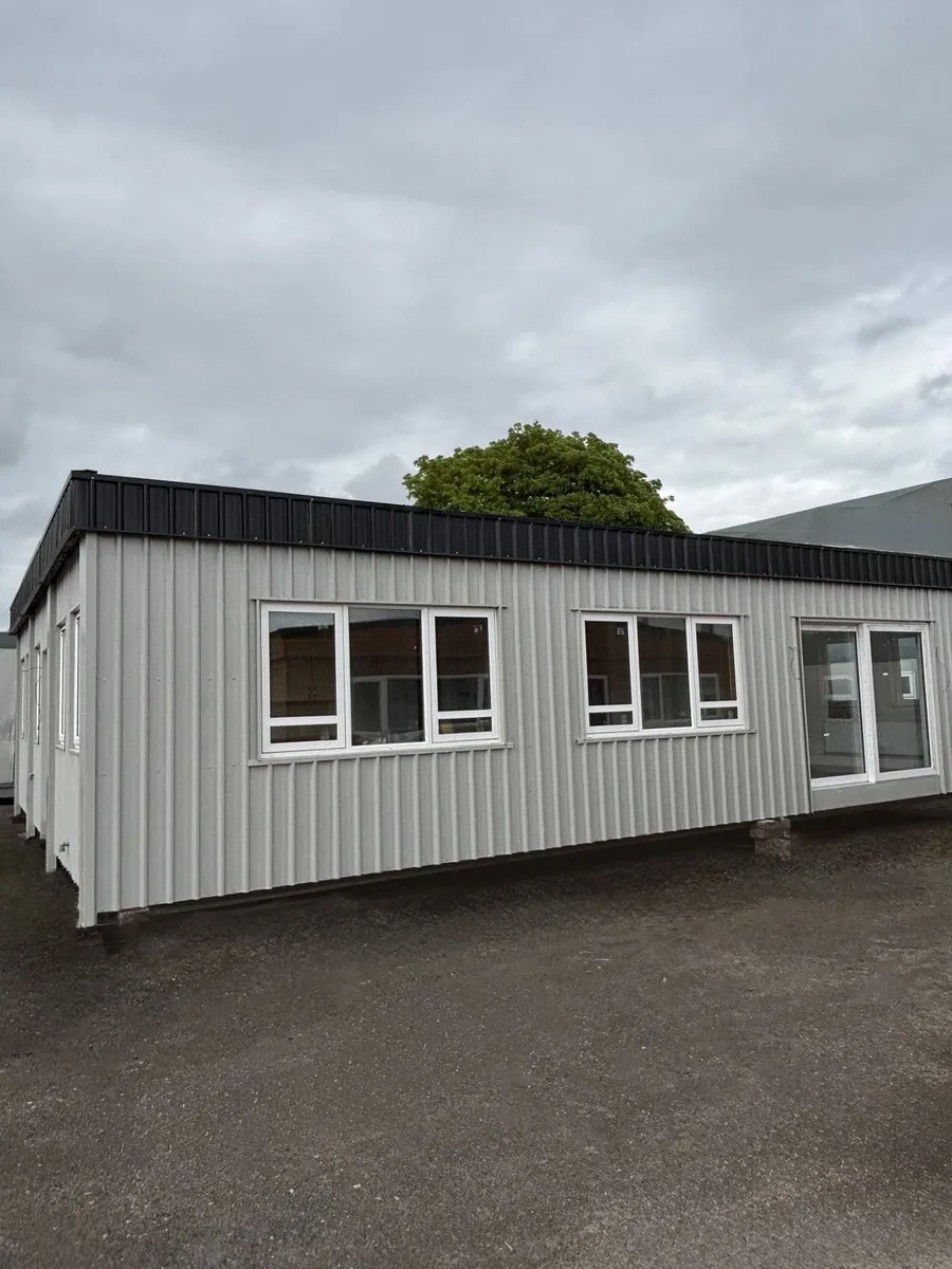 3 bedroom 1200sq feet - Image 3