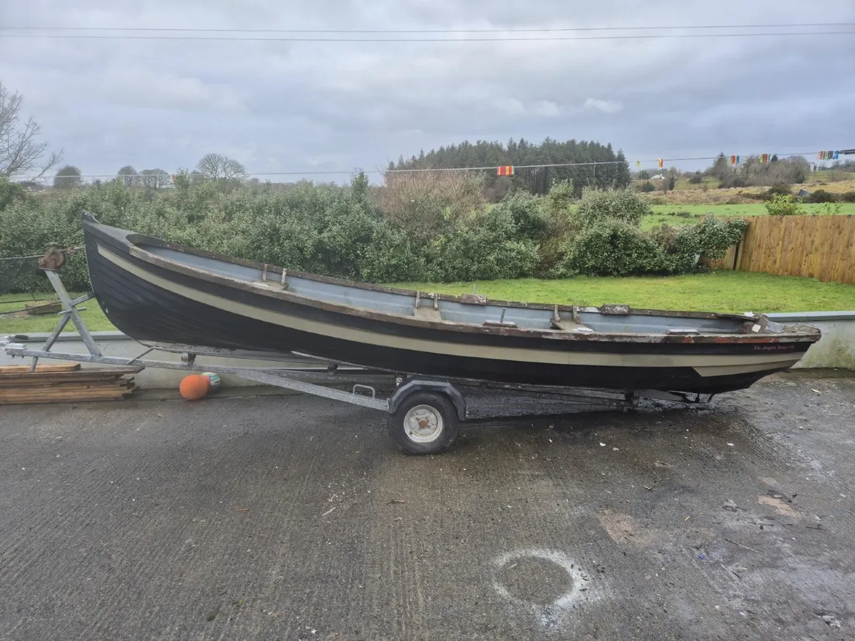 Boat & Trailer - Image 1