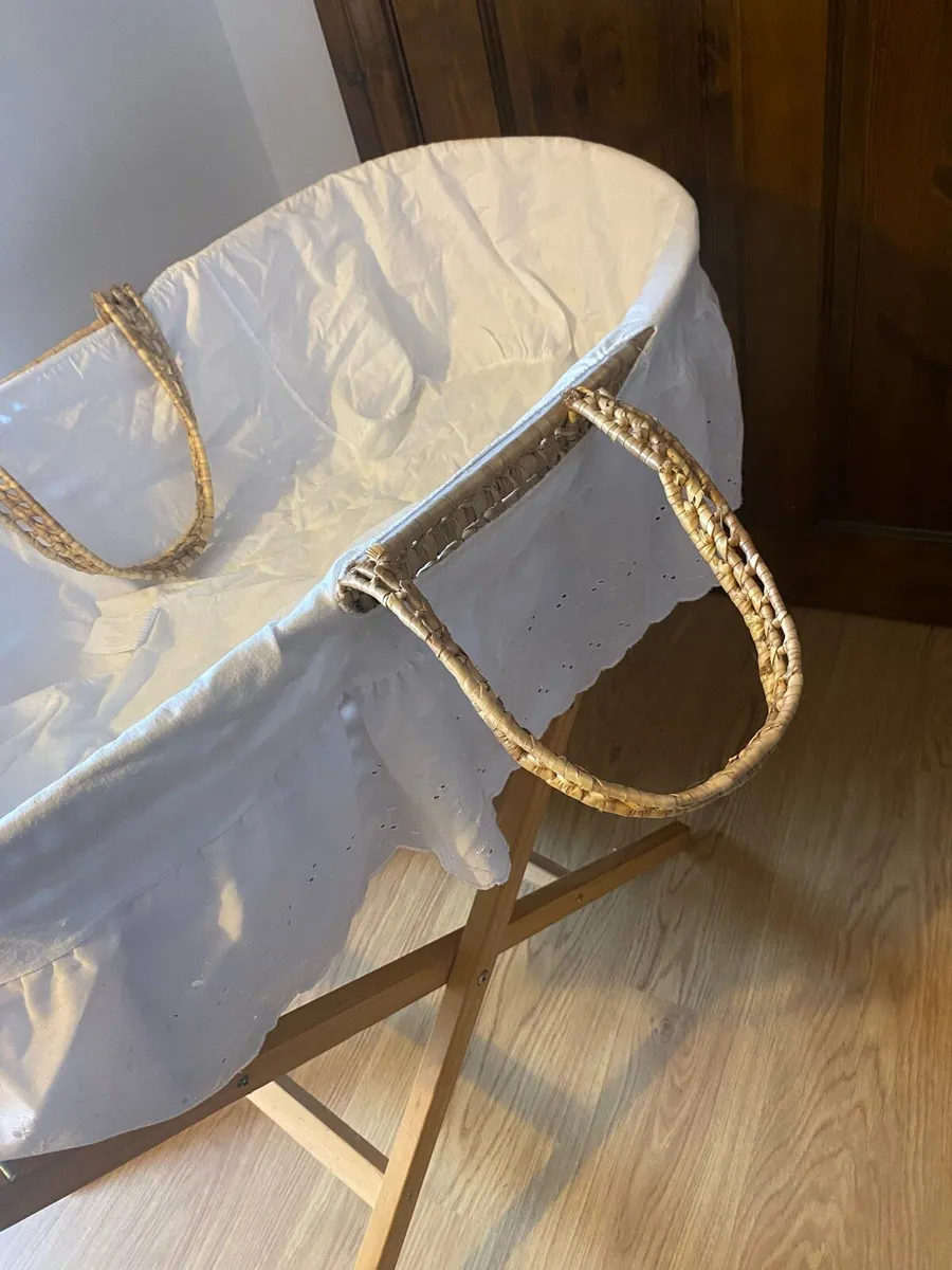 Moses basket - Image 2