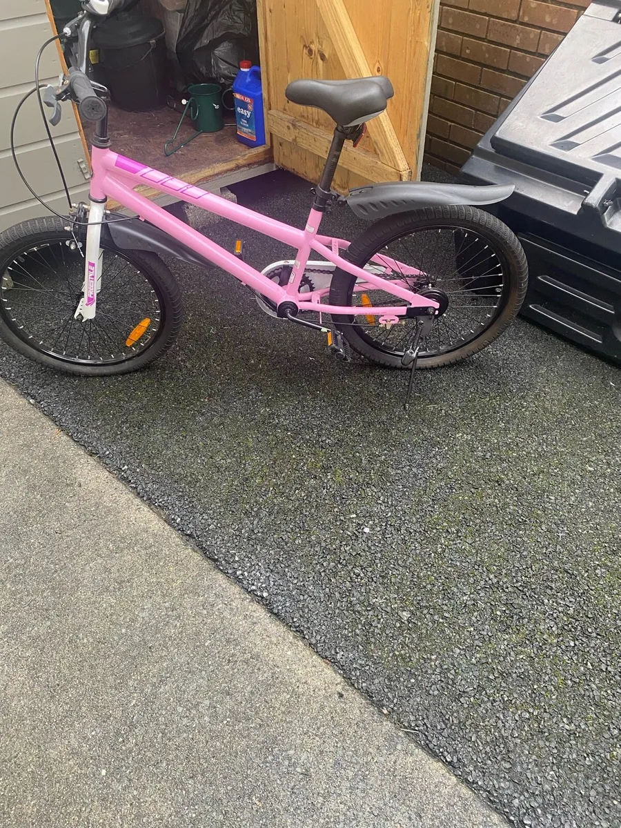 Girls Bike - Image 1