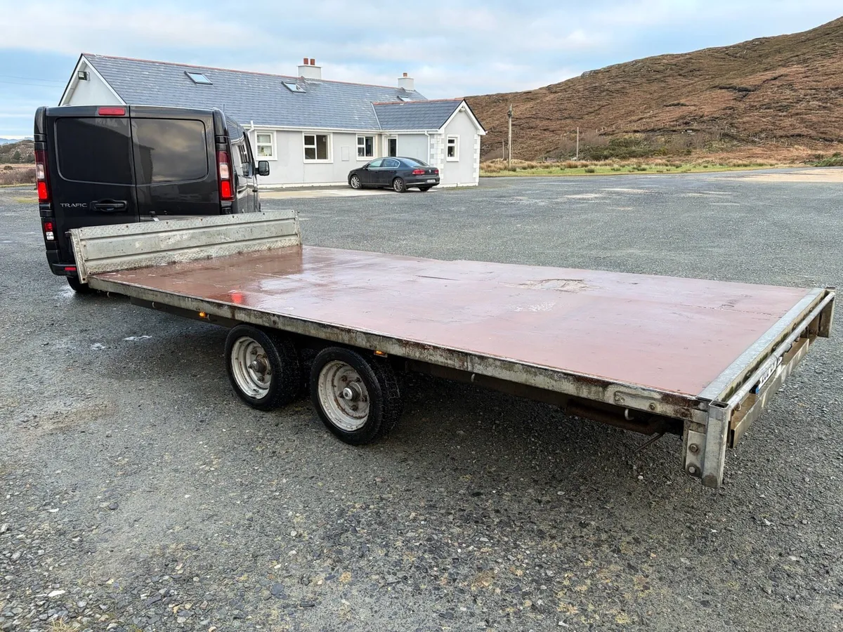 14 foot indespension flat bed trailer - Image 1
