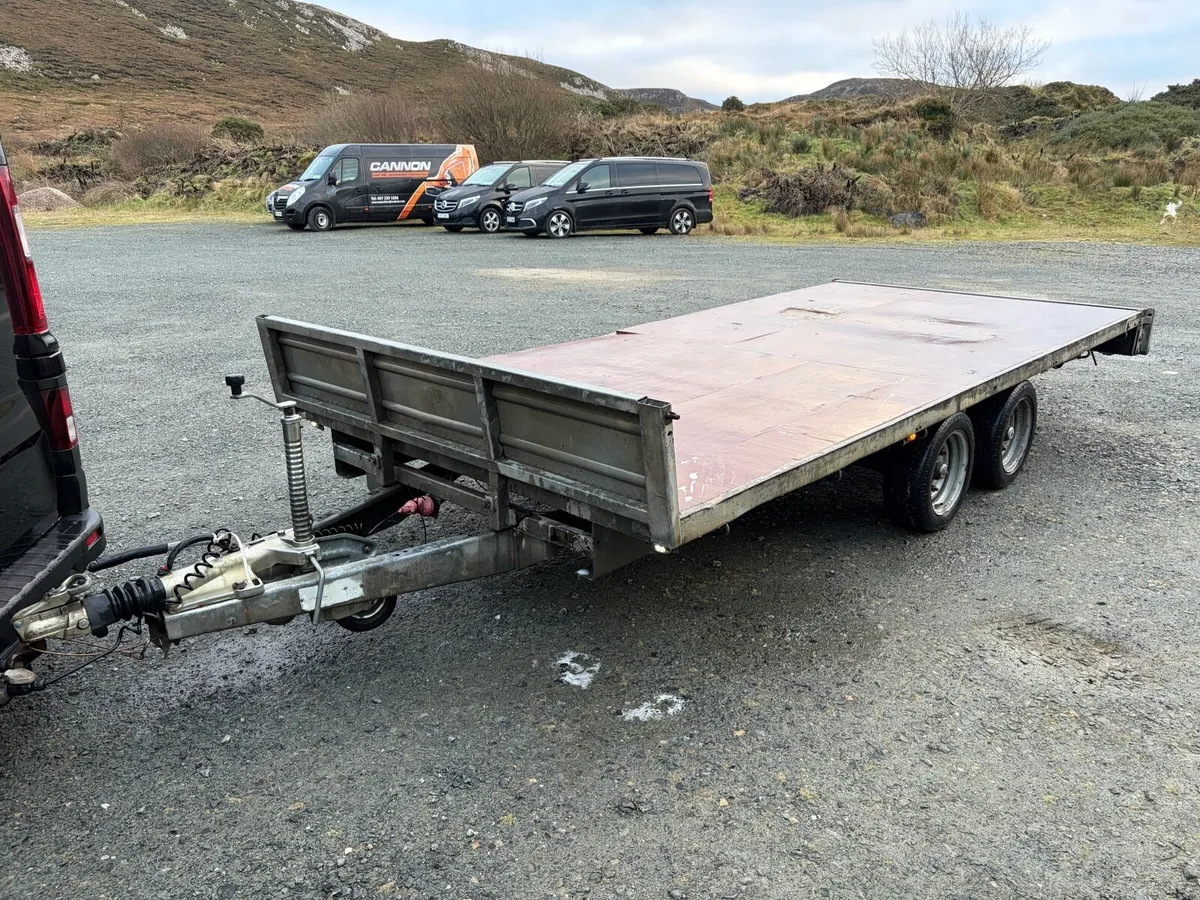 14 foot indespension flat bed trailer - Image 2