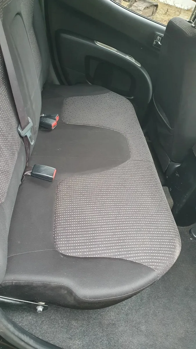 Mitsubishi L200 2015 - Image 4