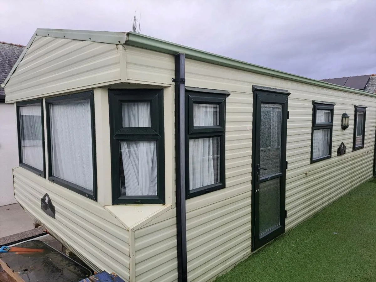 Mobile Home - Image 1