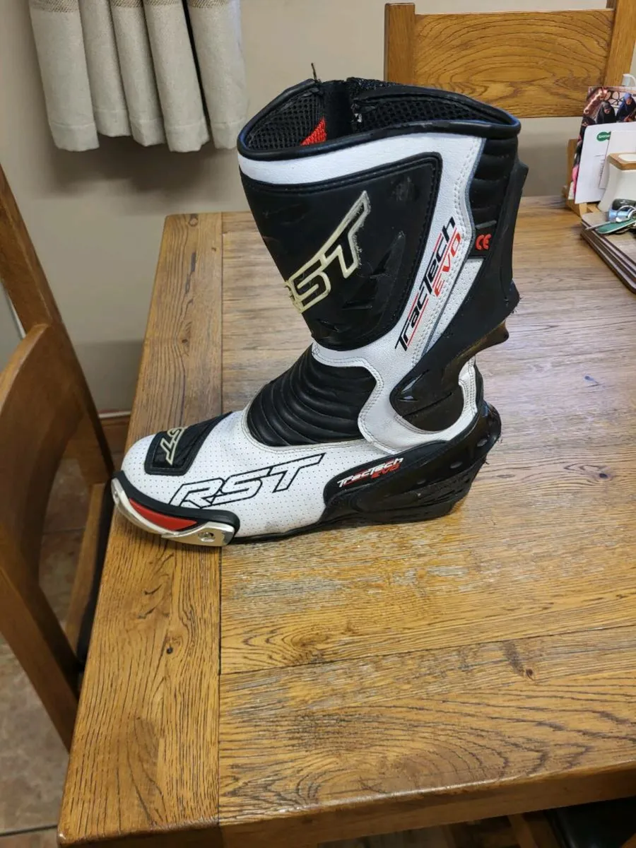 Motorbike boots - Image 4