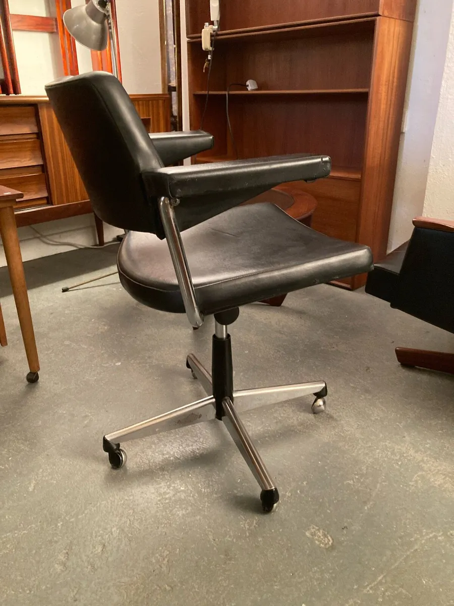 Vintage Desk Chair - Warehouse Open Sat 31st Jan - Image 4