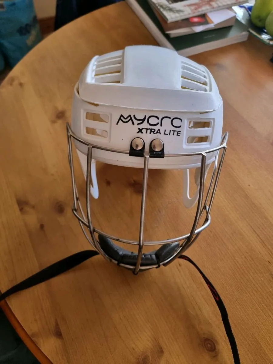 Mycro hurling helmet extra large - Image 1