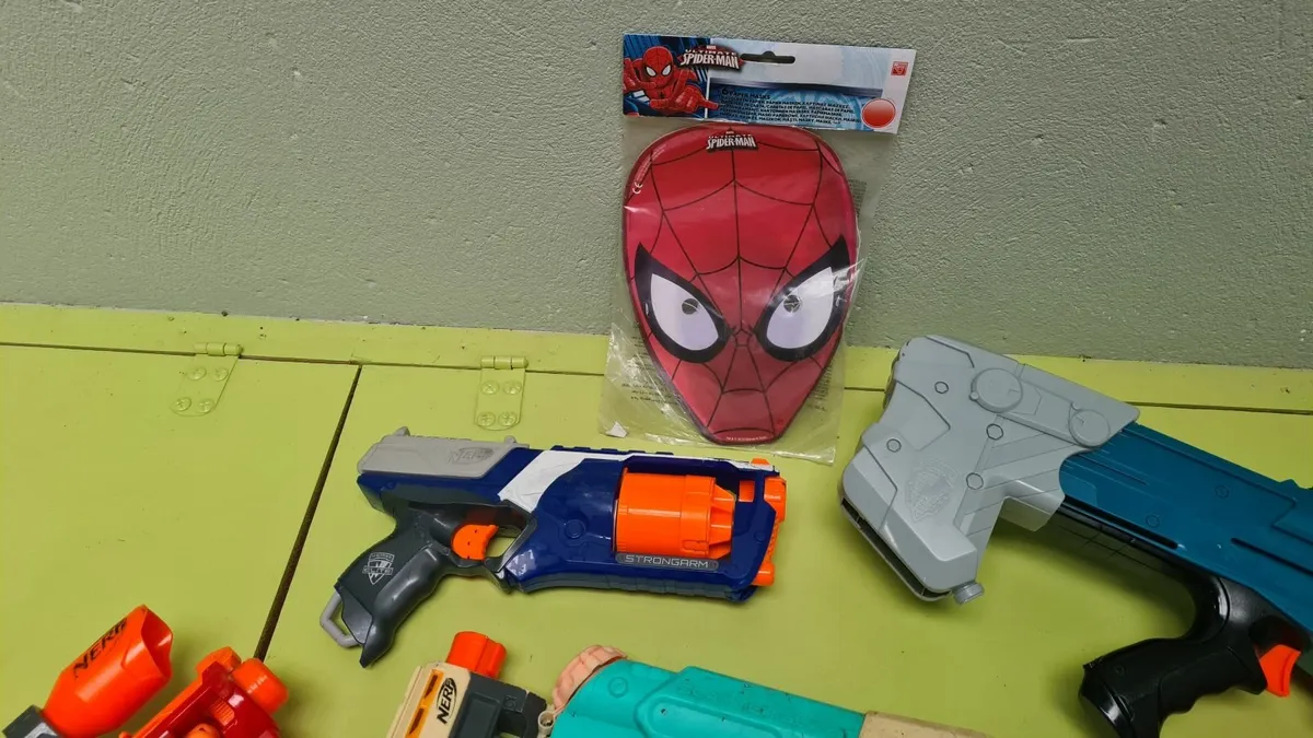 Toy Nerf Guns and extras - Image 2