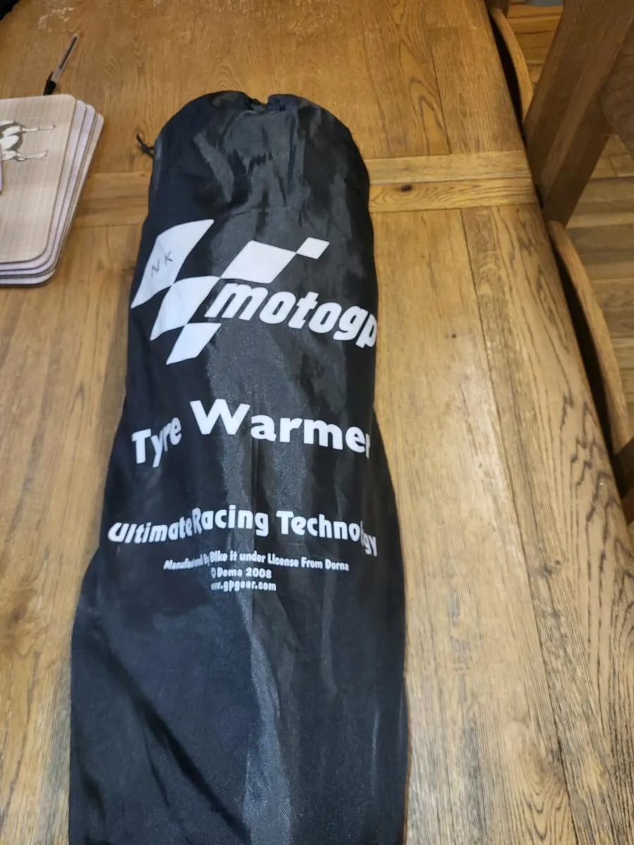 Tyre warmers - Image 1