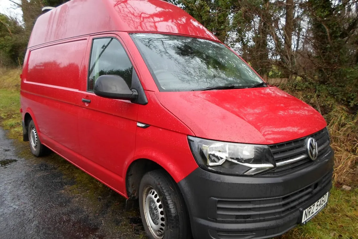 Volkswagen Transporter - Image 1