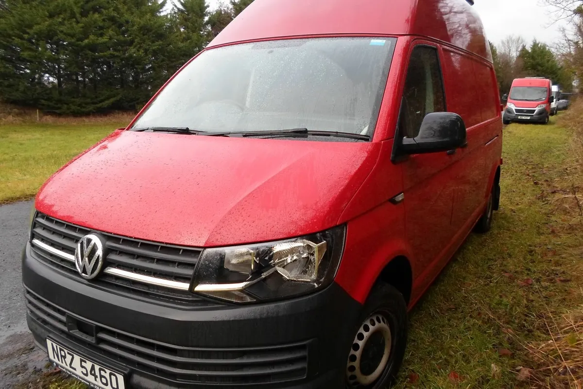 Volkswagen Transporter - Image 2