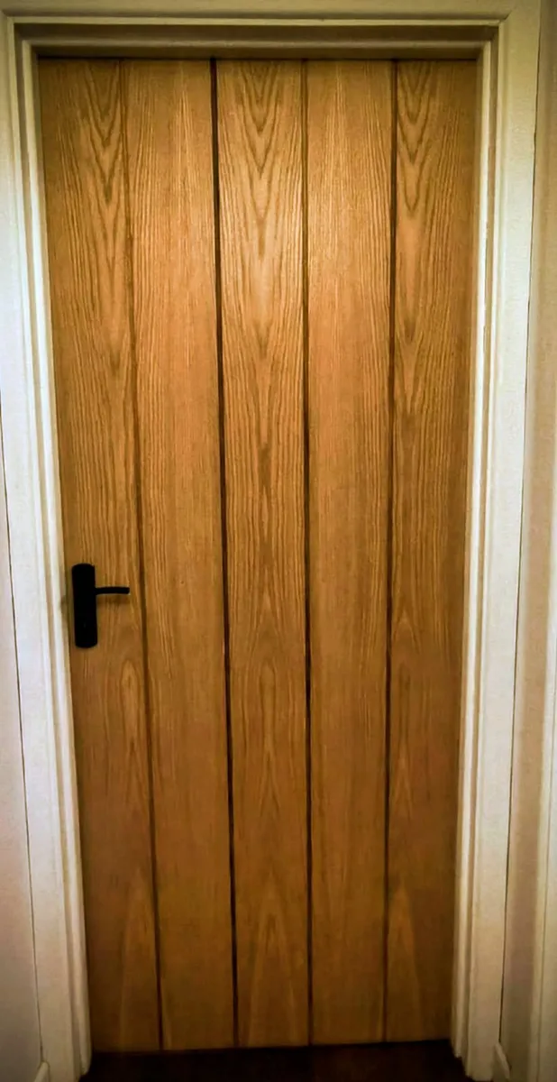 Interior oak veneer door NEW - Image 1
