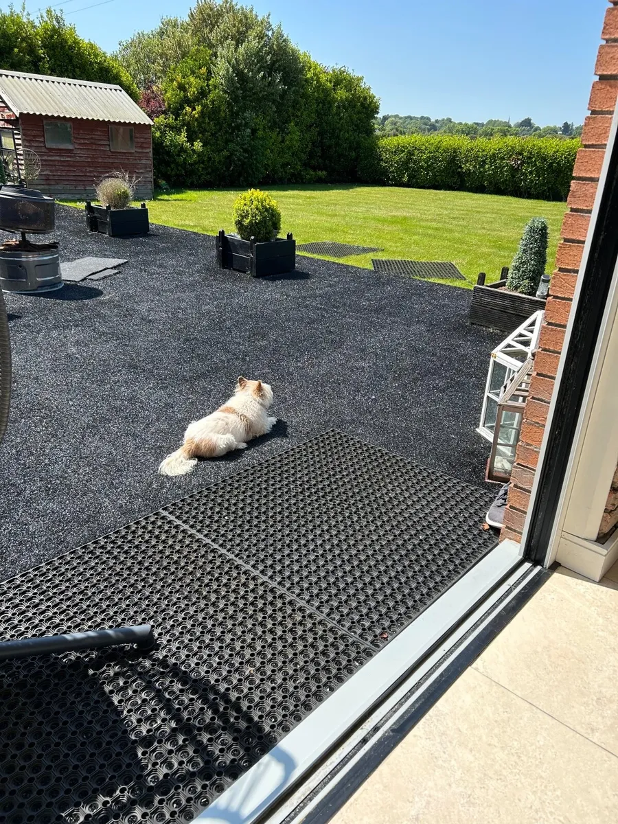 Astro grass- Black approx15sq metres - Image 2