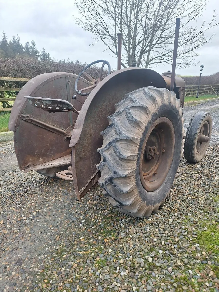 Fordson Standard N, Trailed Plough, Earth Scoop - Image 4