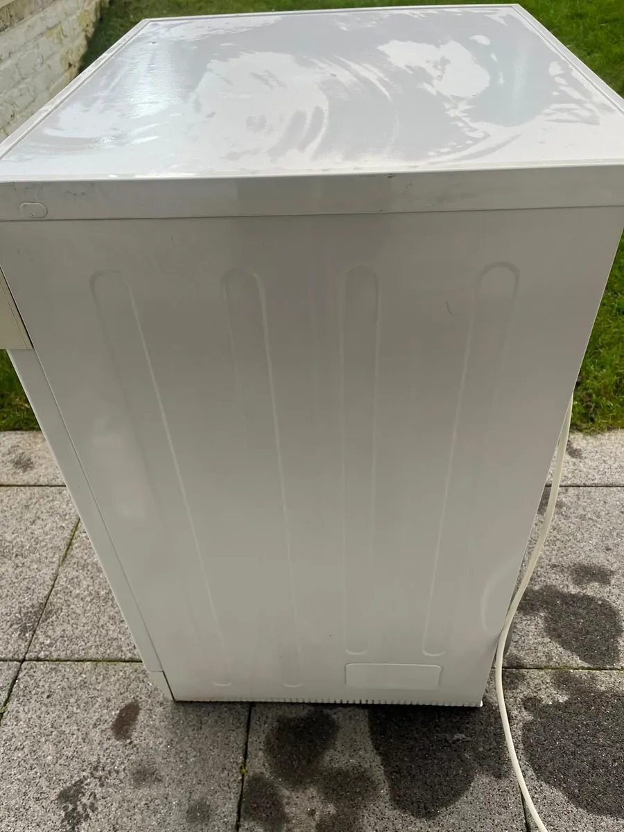 Bosch tumble dryer - Image 3