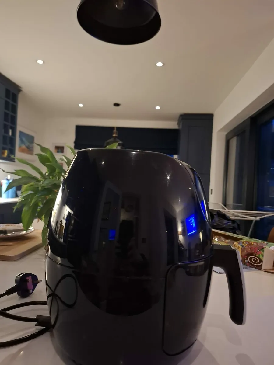Air fryer - Image 2